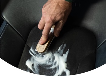Čištění a renovace kůže